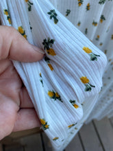 Load image into Gallery viewer, Savannah Dainty Floral Rib Knit